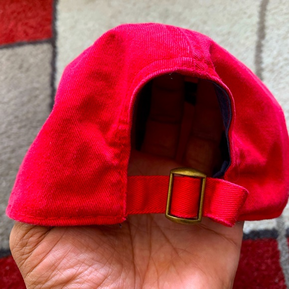 GAP cap with adjustable strap, GUC - Picture 2 of 6